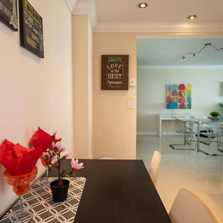 Hollywood Beach Apartment Bagian luar foto