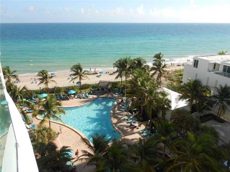 Hollywood Beach Apartment Bagian luar foto